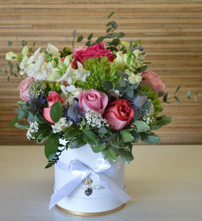 arrangement-in-basket_1653341548762.jpg