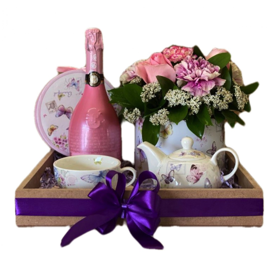 arrangement_1684857361122.jpg